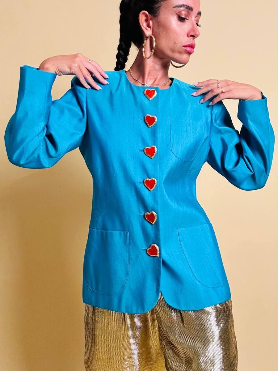 bl blazer in shantung turchese con bottoni gioiello a forma di cuore 21