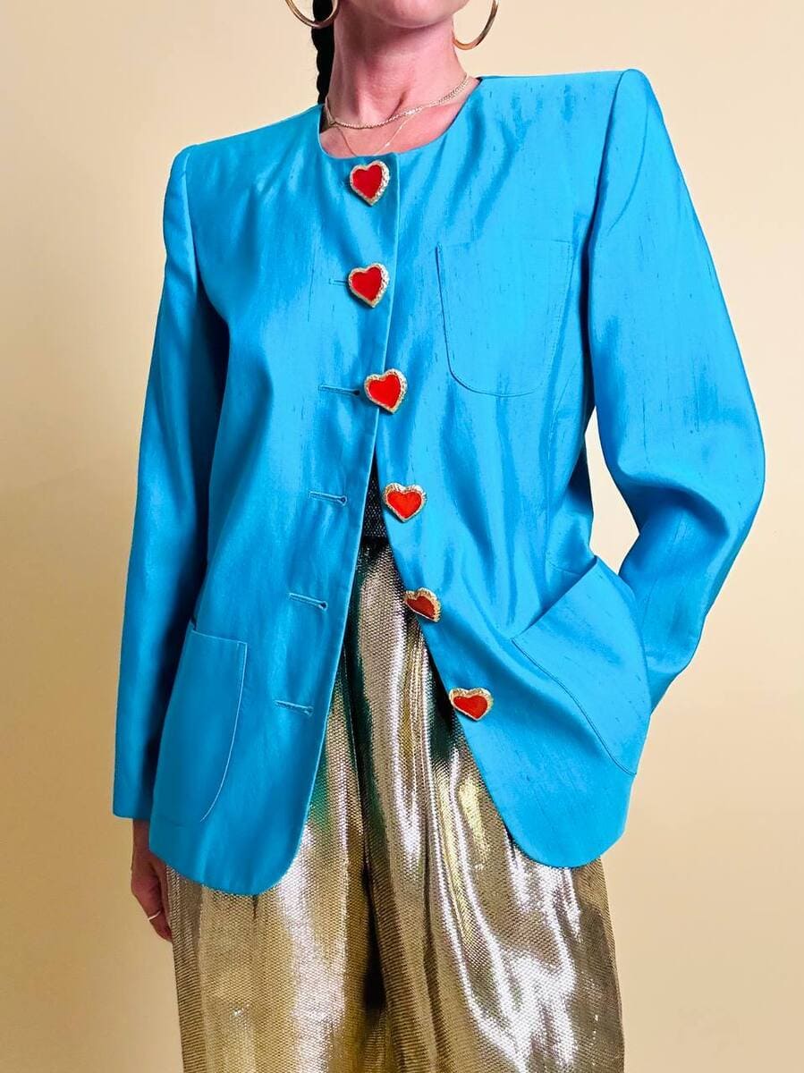 bl blazer in shantung turchese con bottoni gioiello a forma di cuore 5 1